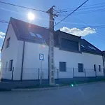 Corner 4*