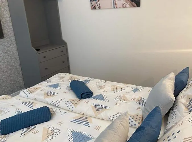 Corner 4*